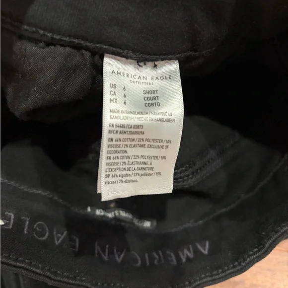 American Eagle Outfitters Black Ripped Skinny Jeans - Picture 4 of 4